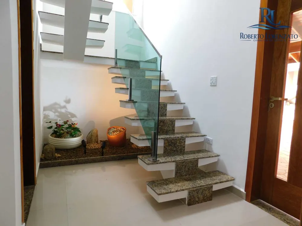Casa, 4 quartos, 200 m² - Foto 11