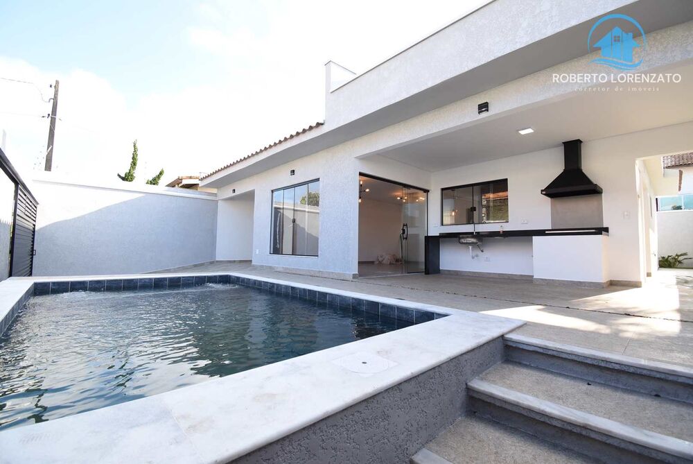Casa, 3 quartos, 132 m² - Foto 1
