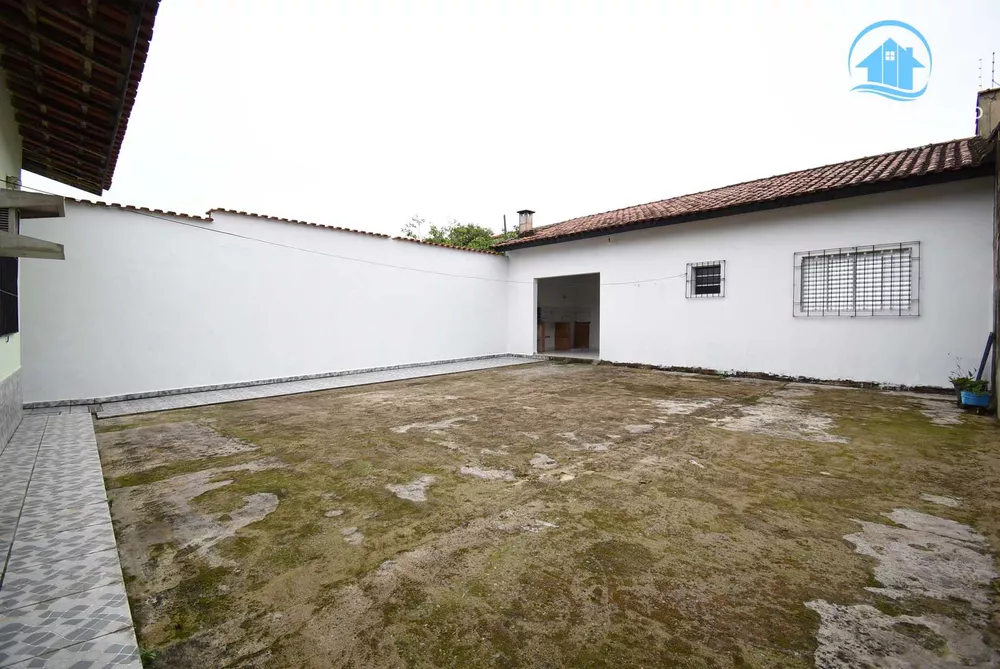 Casa à venda com 3 quartos, 185m² - Foto 4