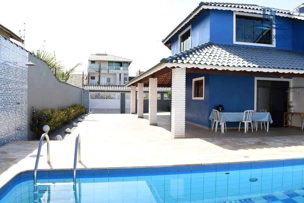 Casa, 4 quartos, 141 m² - Foto 1