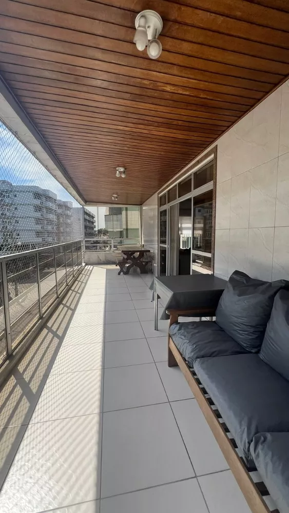 Apartamento à venda com 3 quartos, 240 - Foto 1