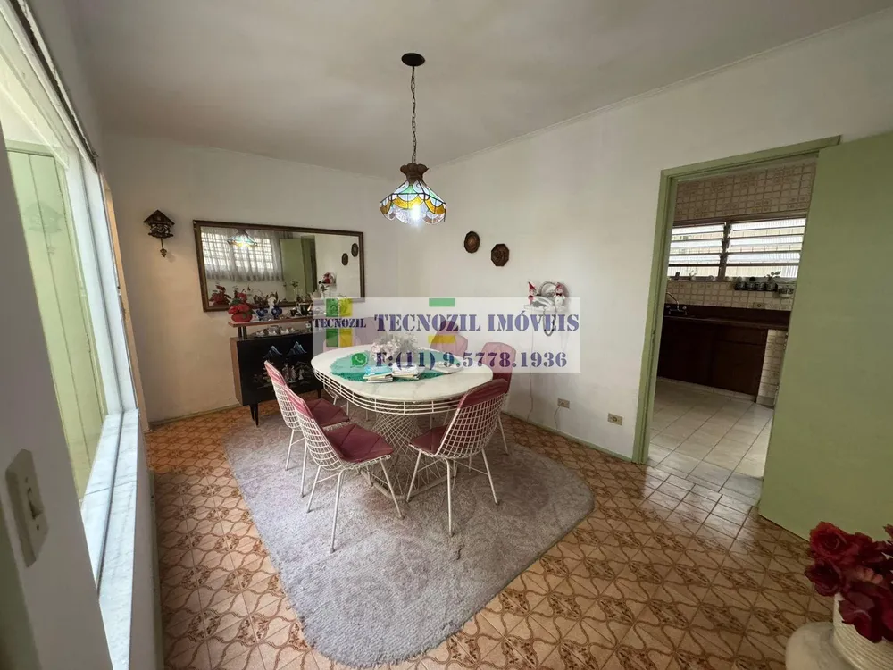 Sobrado, 3 quartos, 218 m² - Foto 2