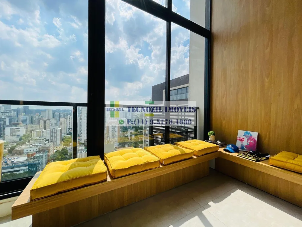 Cobertura, 3 quartos, 215 m² - Foto 2