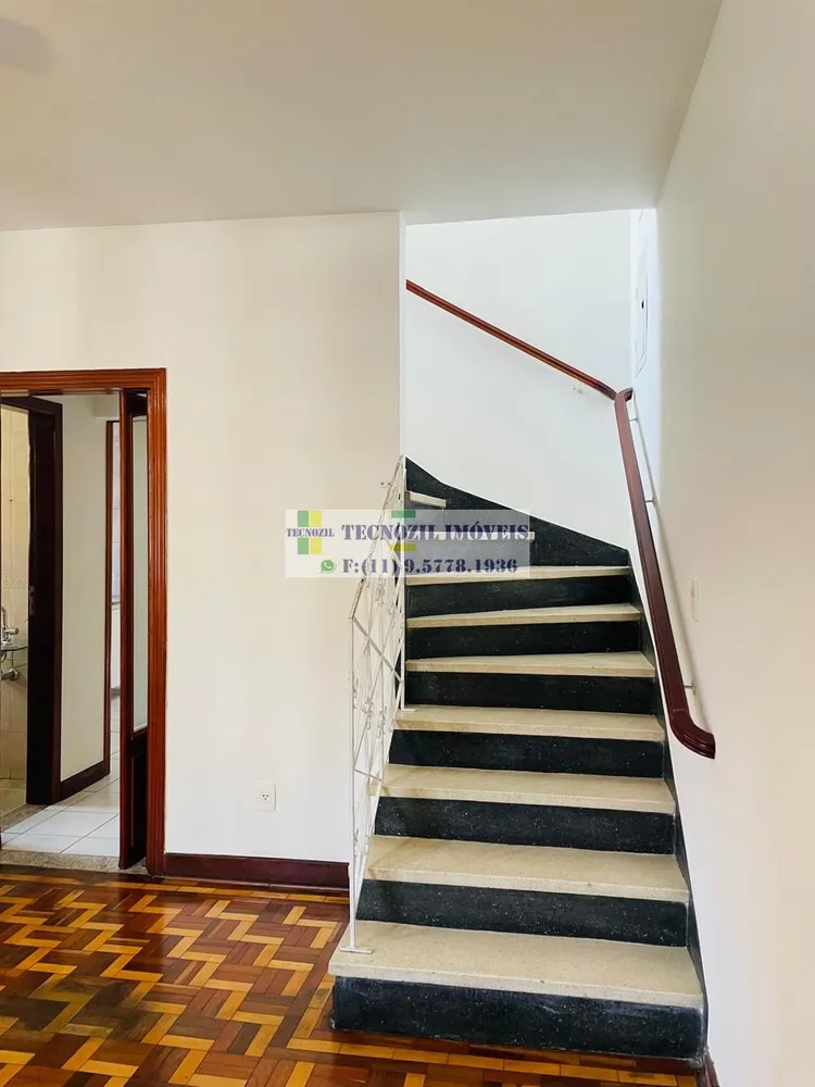 Sobrado, 3 quartos, 200 m² - Foto 1