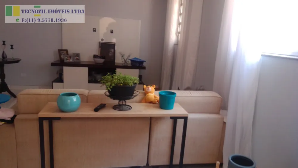 Sobrado, 3 quartos, 218 m² - Foto 2