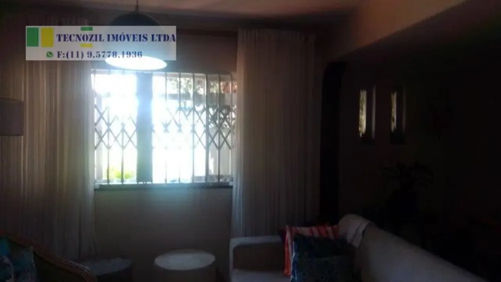 Sobrado, 3 quartos, 218 m² - Foto 1