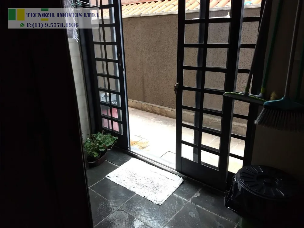 Sobrado, 3 quartos, 297 m² - Foto 1
