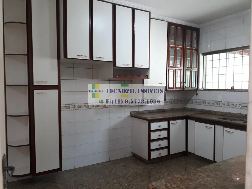 Sobrado, 3 quartos, 250 m² - Foto 2