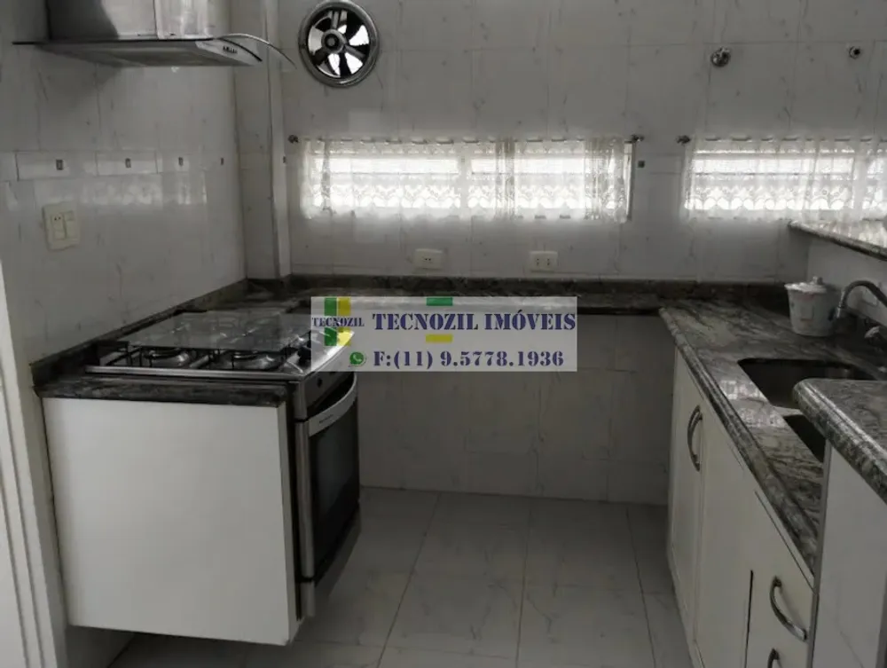 Sobrado, 3 quartos, 230 m² - Foto 1