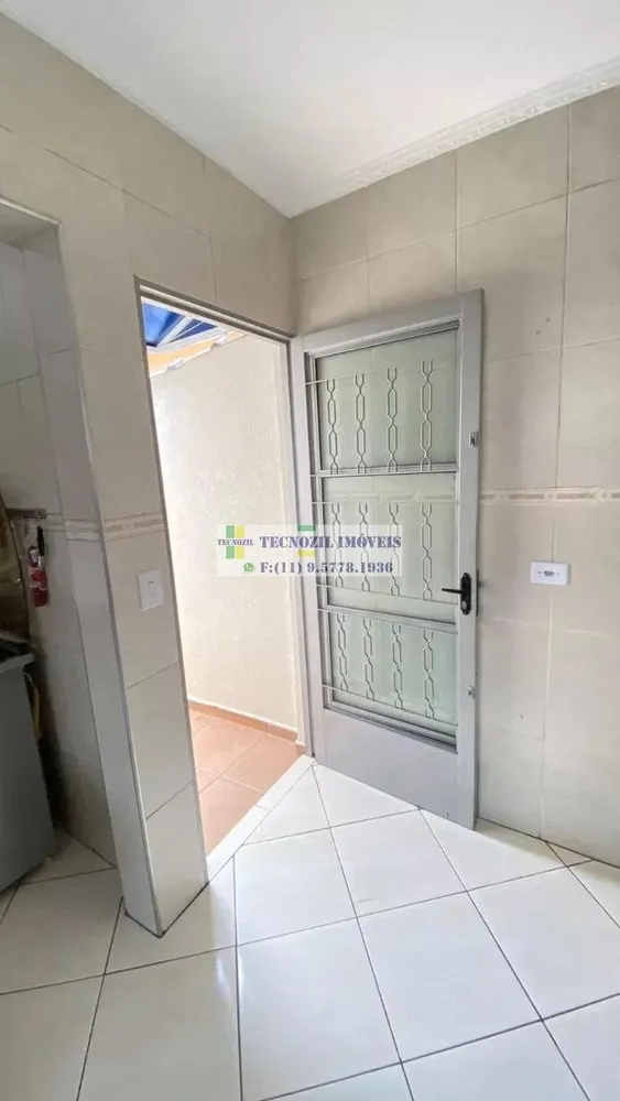 Sobrado, 3 quartos, 200 m² - Foto 2