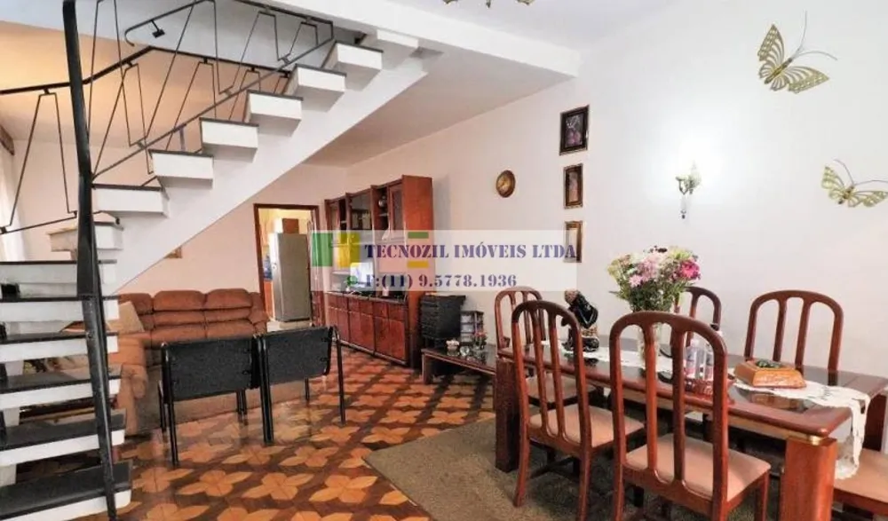Sobrado, 3 quartos, 240 m² - Foto 1