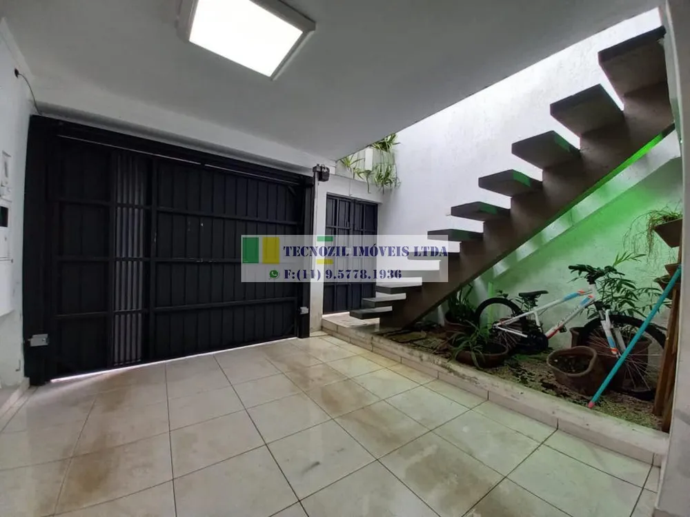 Sobrado, 3 quartos, 304 m² - Foto 2