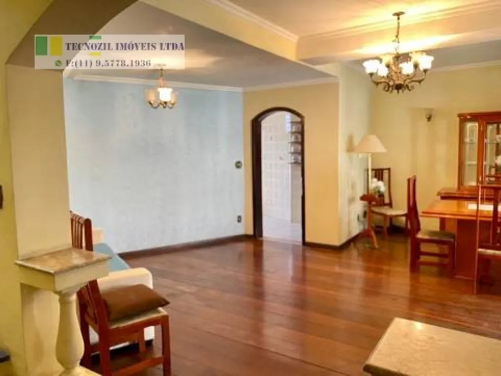Sobrado, 3 quartos, 216 m² - Foto 1
