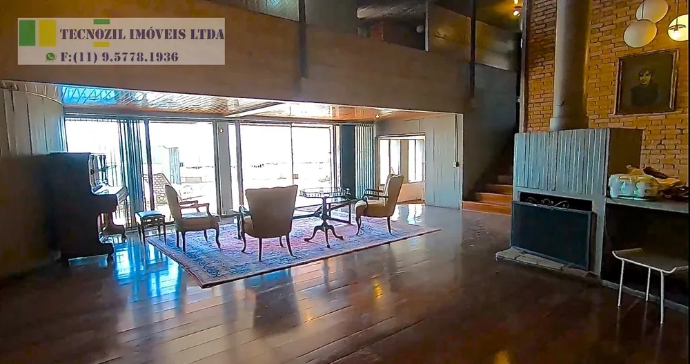 Sobrado, 4 quartos, 1800 m² - Foto 1