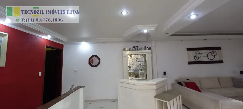 Sobrado, 3 quartos, 245 m² - Foto 1