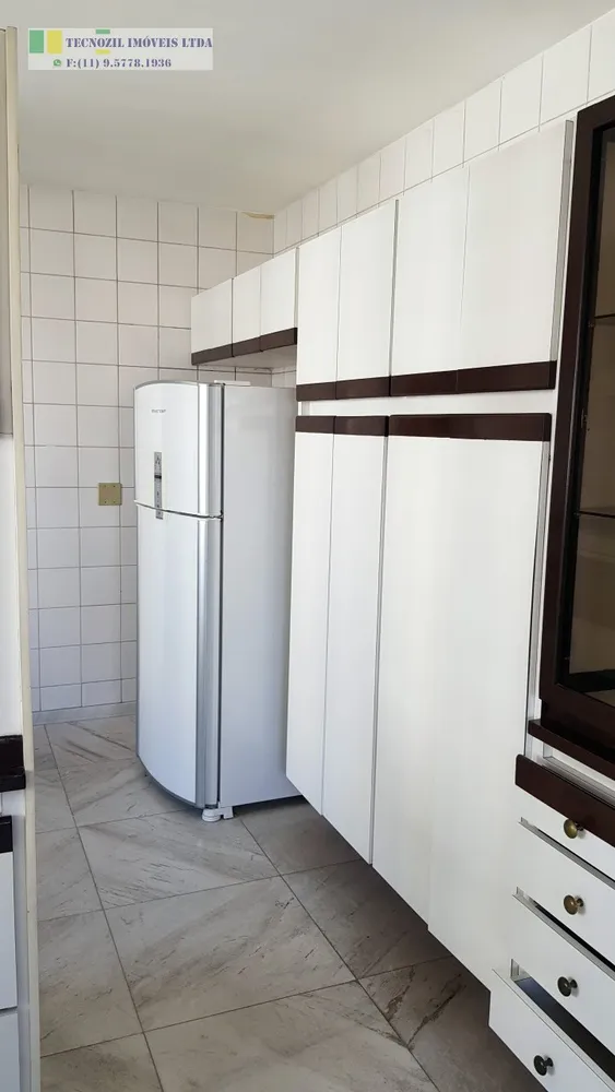 Apartamento, 3 quartos, 248 m² - Foto 11