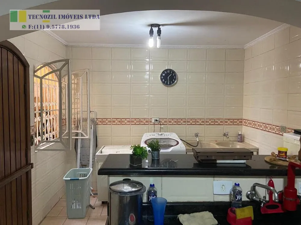 Sobrado, 3 quartos, 212 m² - Foto 2