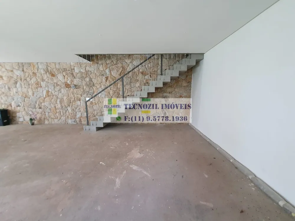 Sobrado, 3 quartos, 318 m² - Foto 1