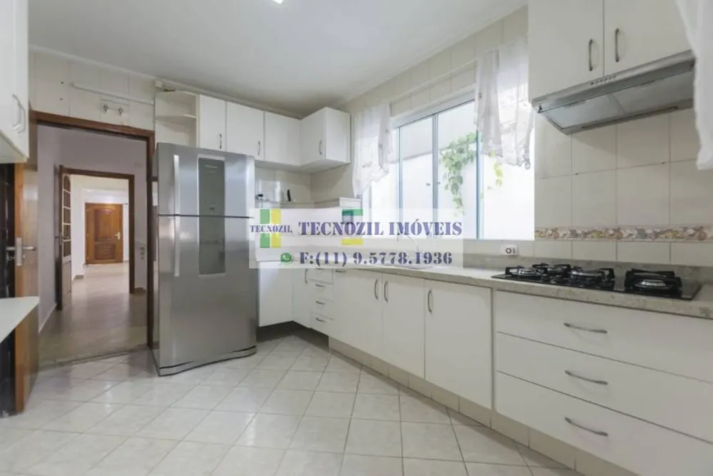 Sobrado, 3 quartos, 270 m² - Foto 1