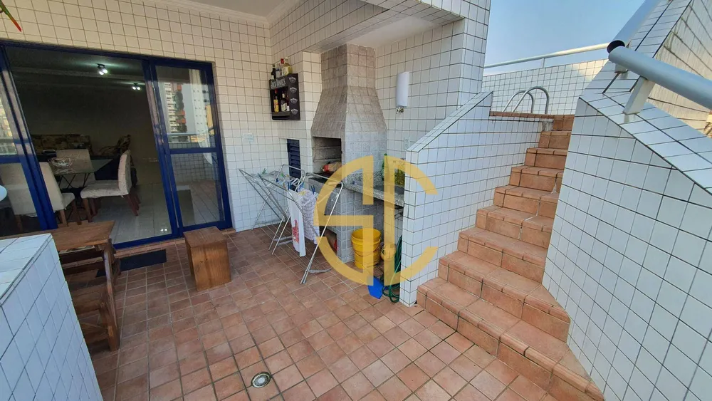 Cobertura, 3 quartos, 195 m² - Foto 3