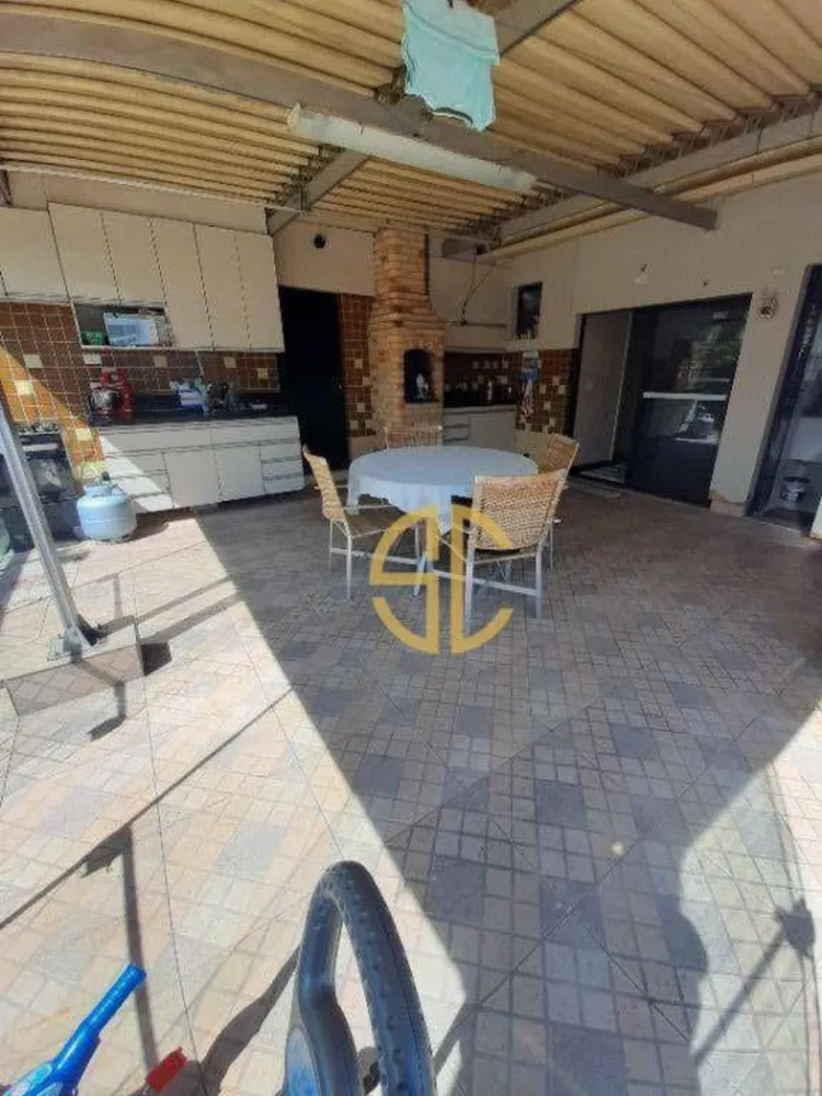 Cobertura, 4 quartos, 338 m² - Foto 1