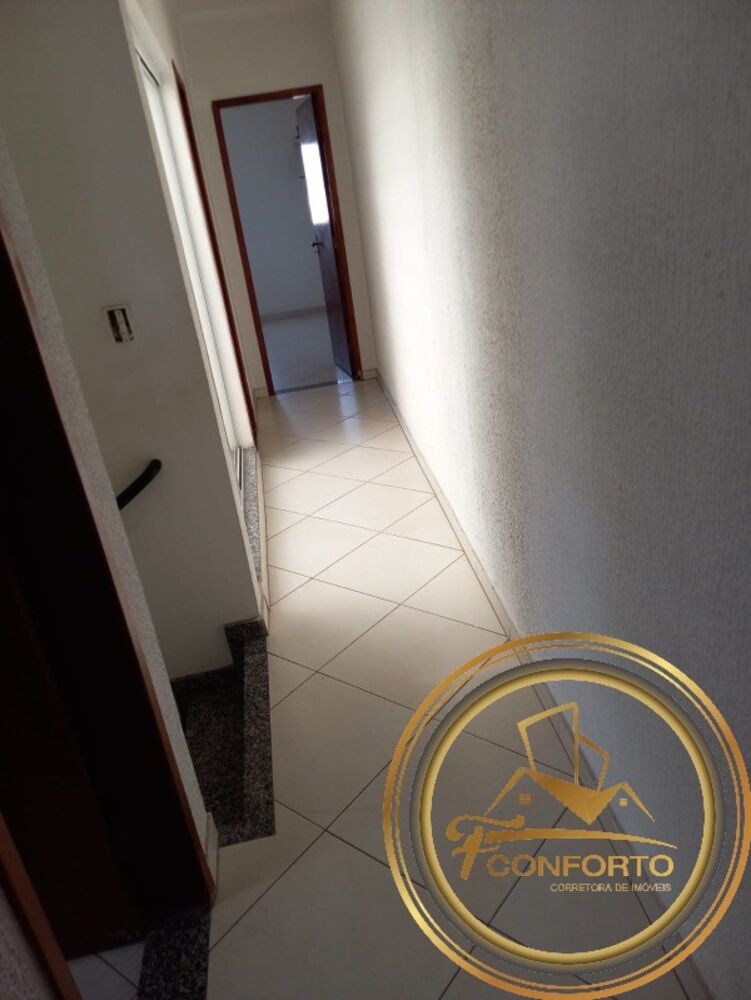Casa de Condomínio à venda com 3 quartos, 198m² - Foto 2