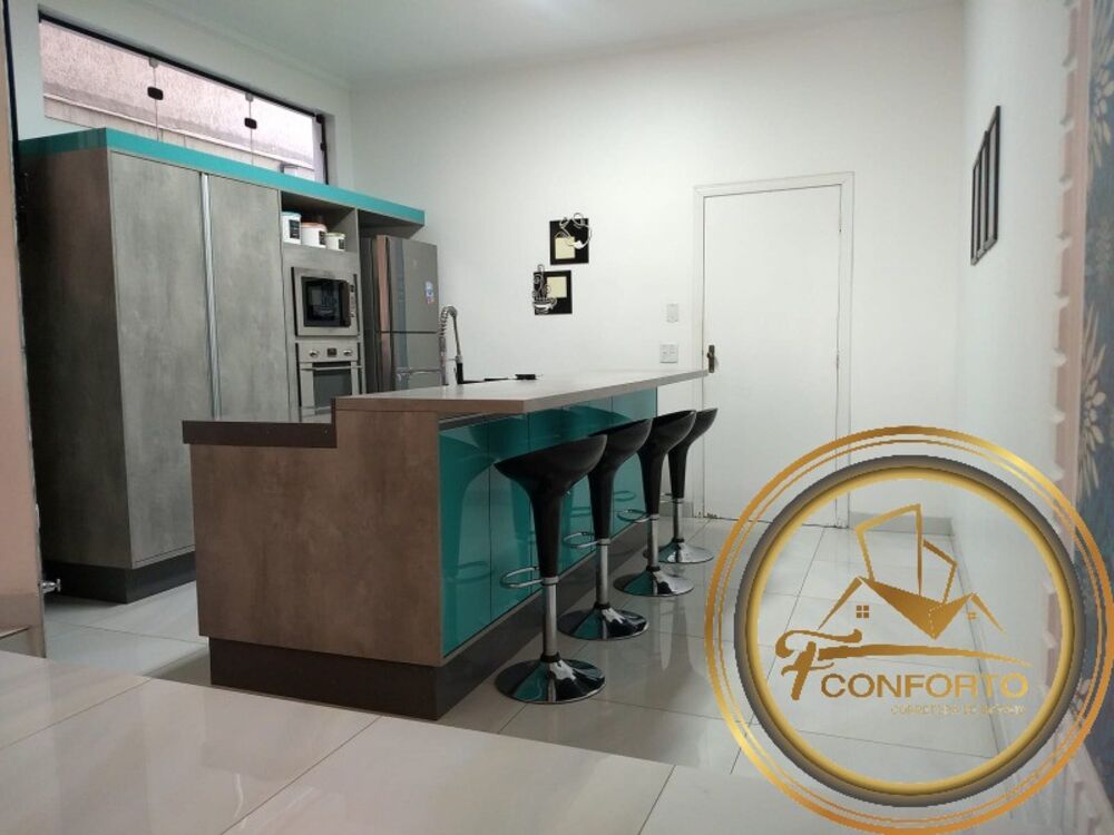 Casa, 3 quartos, 250 m² - Foto 6
