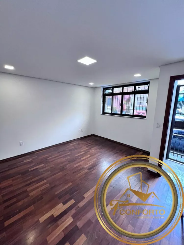 Casa à venda e aluguel com 3 quartos, 140m² - Foto 1