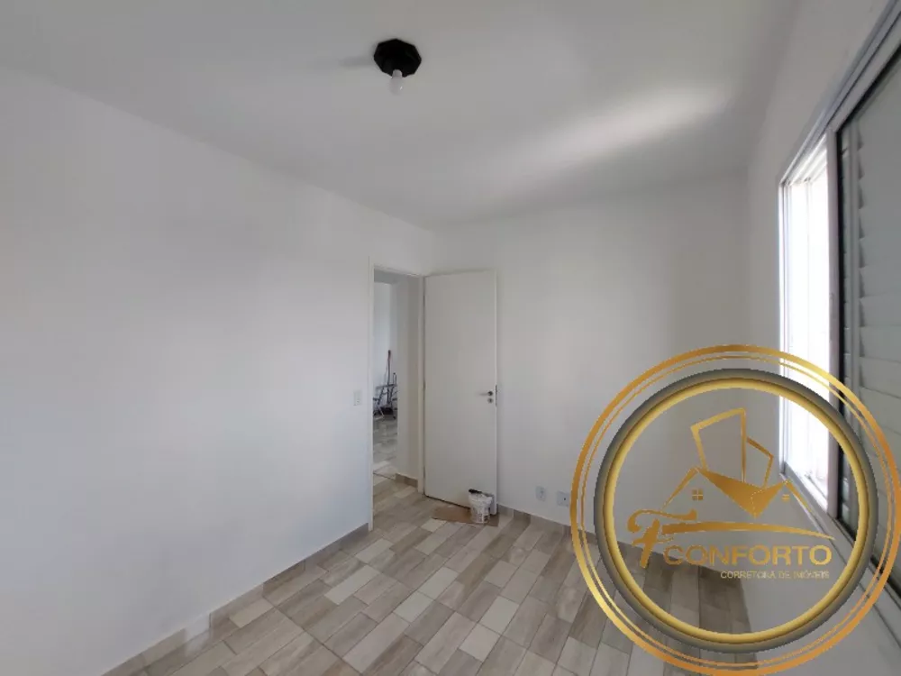 Apartamento à venda com 2 quartos, 45m² - Foto 4