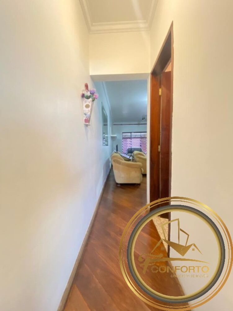 Casa, 3 quartos, 184 m² - Foto 3