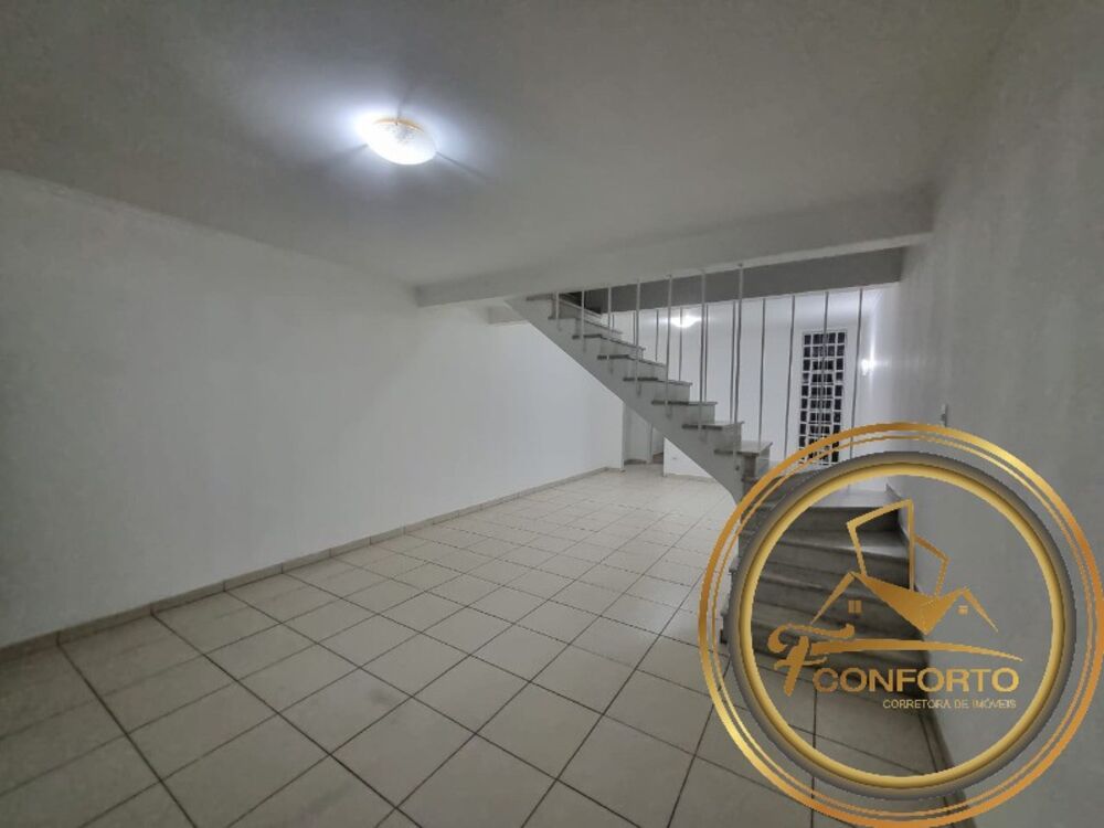 Casa, 3 quartos, 180 m² - Foto 1