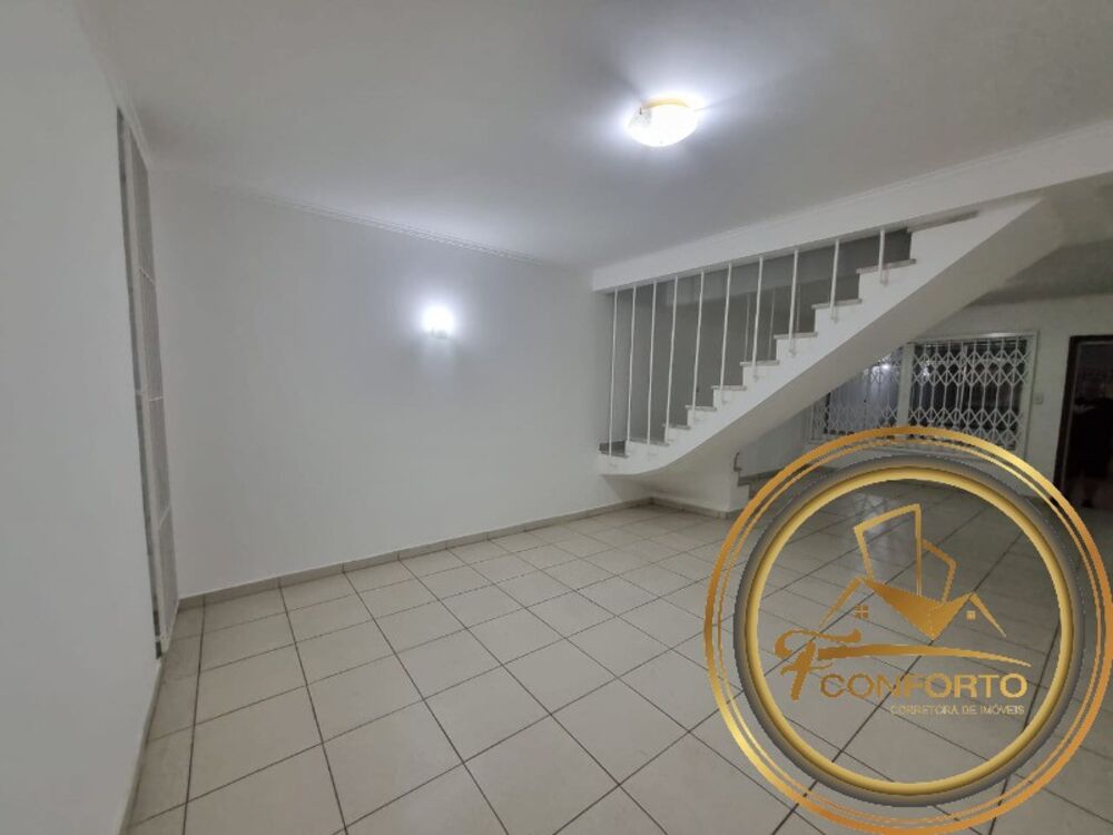 Casa, 3 quartos, 180 m² - Foto 2