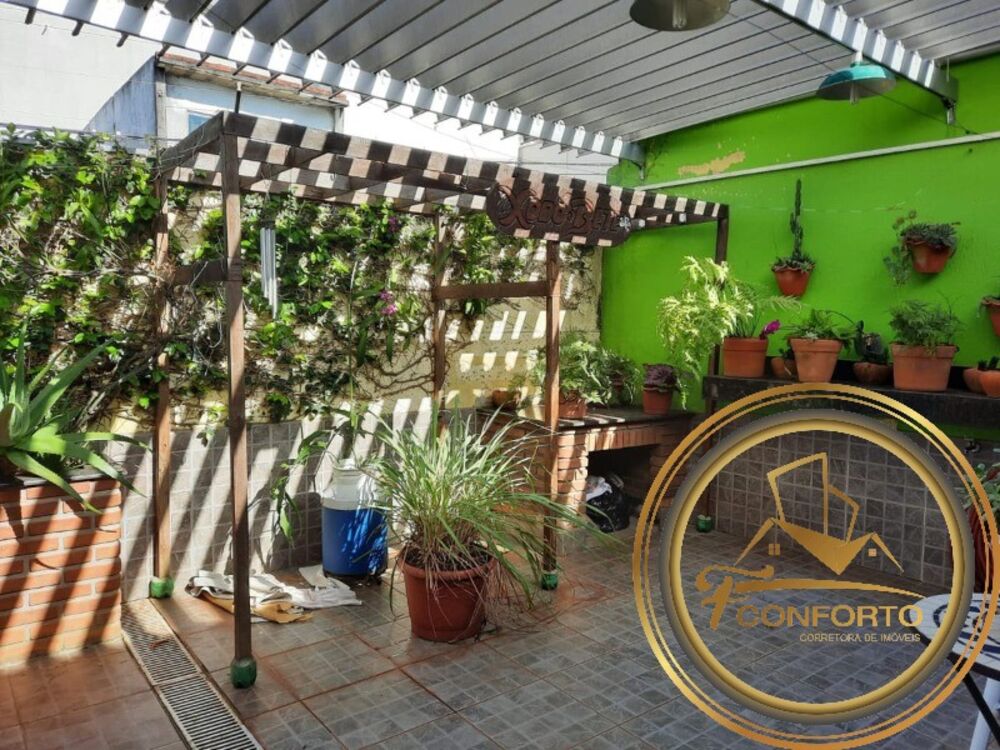 Sobrado, 3 quartos, 225 m² - Foto 2