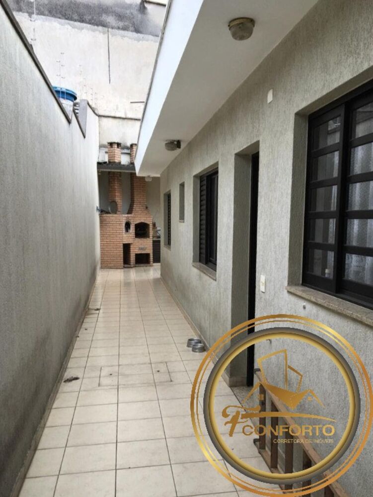 Casa, 3 quartos, 218 m² - Foto 2