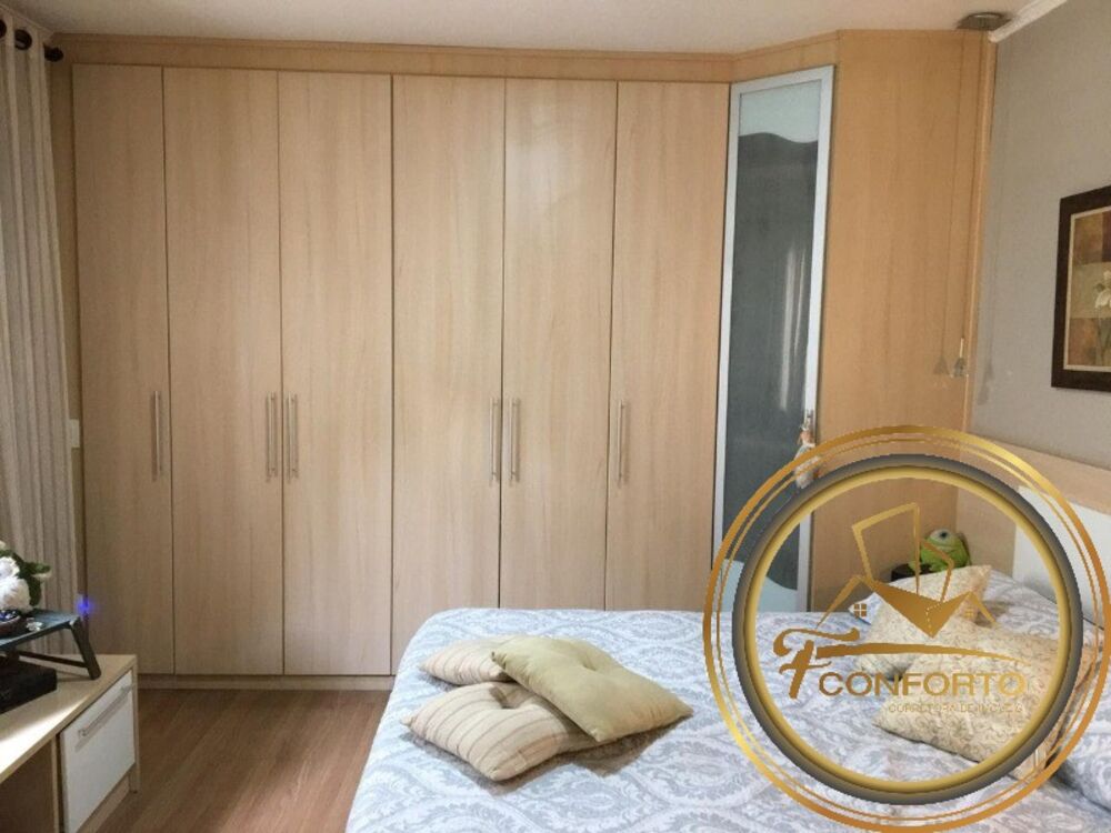 Casa, 3 quartos, 218 m² - Foto 3