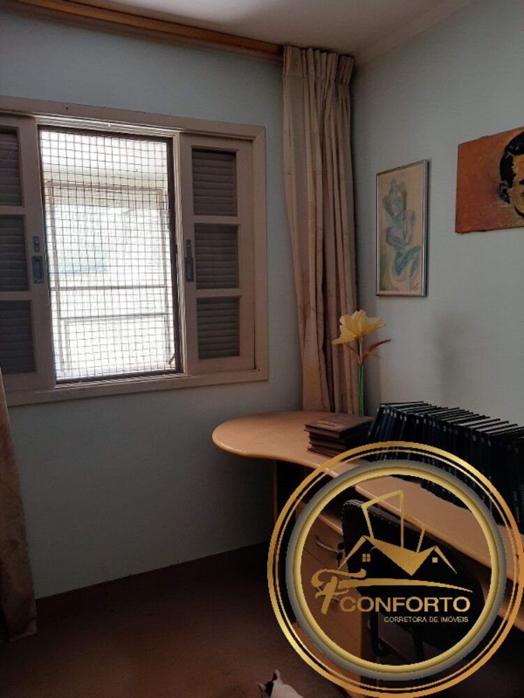 Casa, 3 quartos, 294 m² - Foto 2