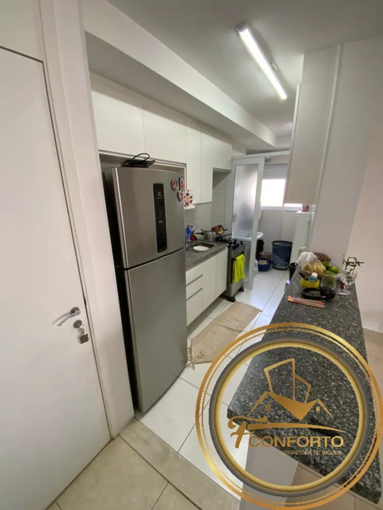 Apartamento à venda com 3 quartos, 60m² - Foto 3