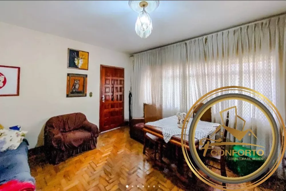 Sobrado à venda com 4 quartos, 200m² - Foto 1