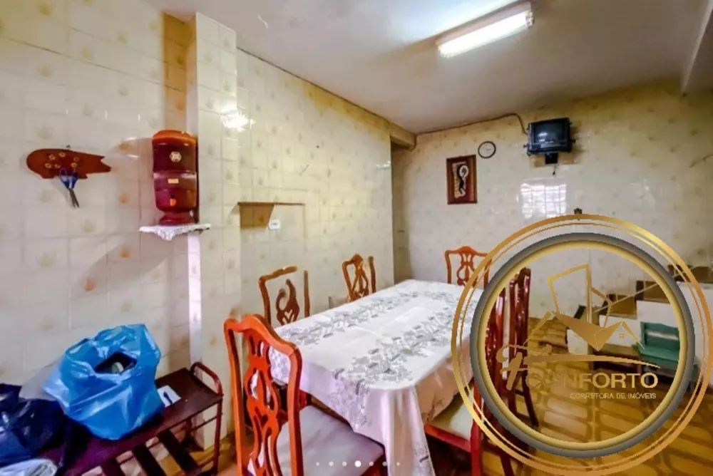 Sobrado à venda com 4 quartos, 200m² - Foto 4