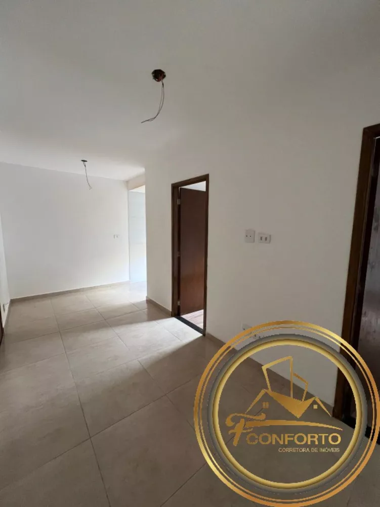 Apartamento à venda com 2 quartos, 42m² - Foto 4