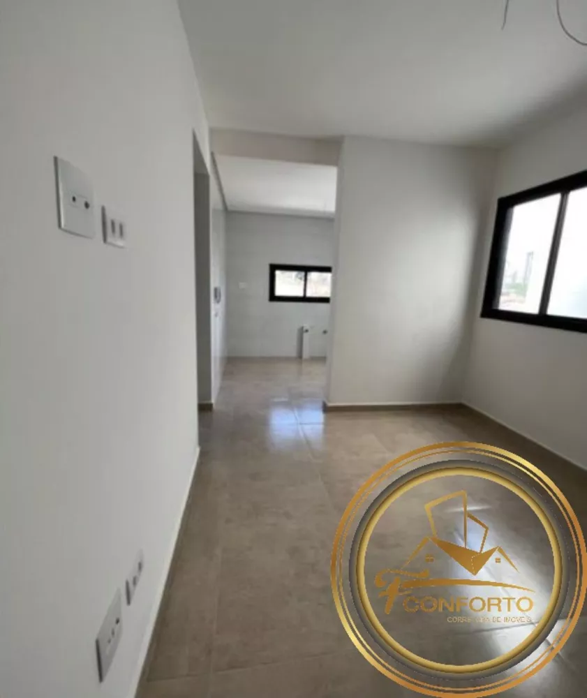 Apartamento à venda com 2 quartos, 42m² - Foto 2