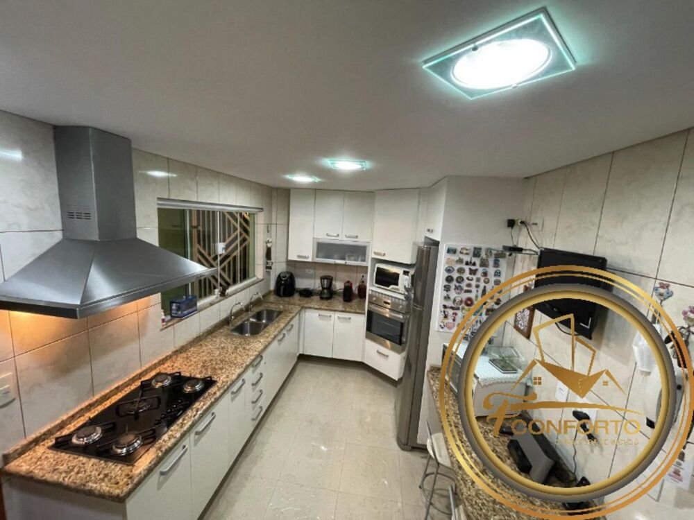 Casa, 3 quartos, 185 m² - Foto 6