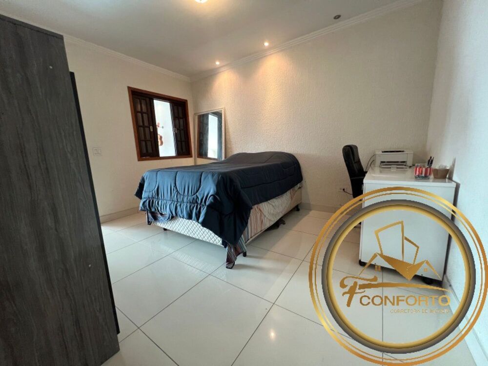 Casa à venda com 3 quartos, 272m² - Foto 13