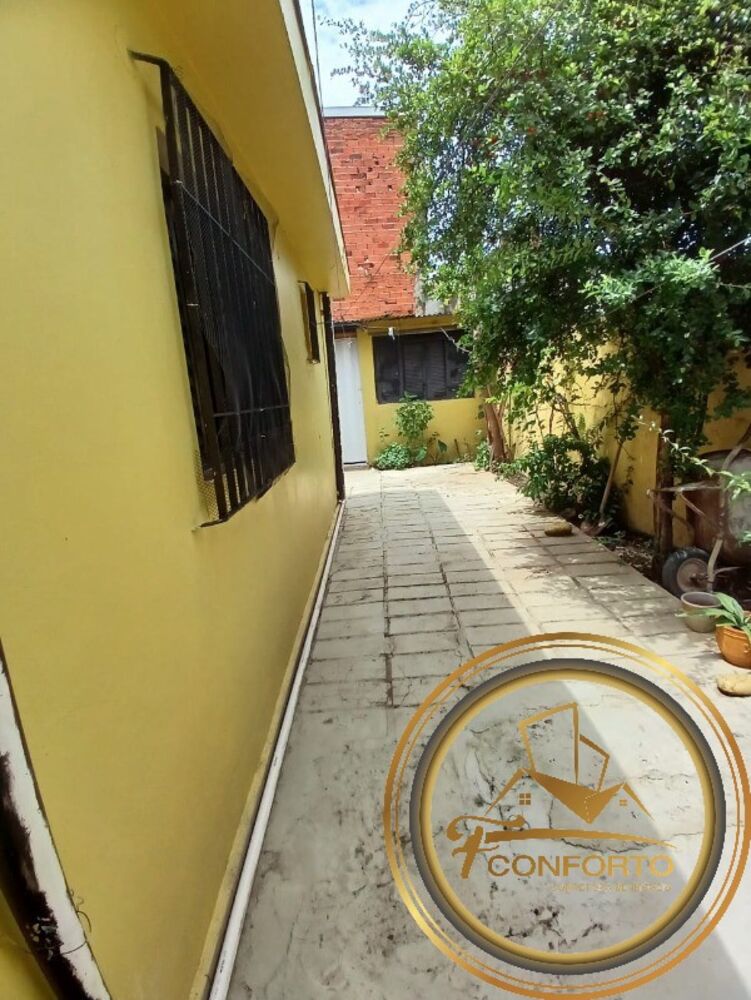 Casa, 3 quartos, 106 m² - Foto 2