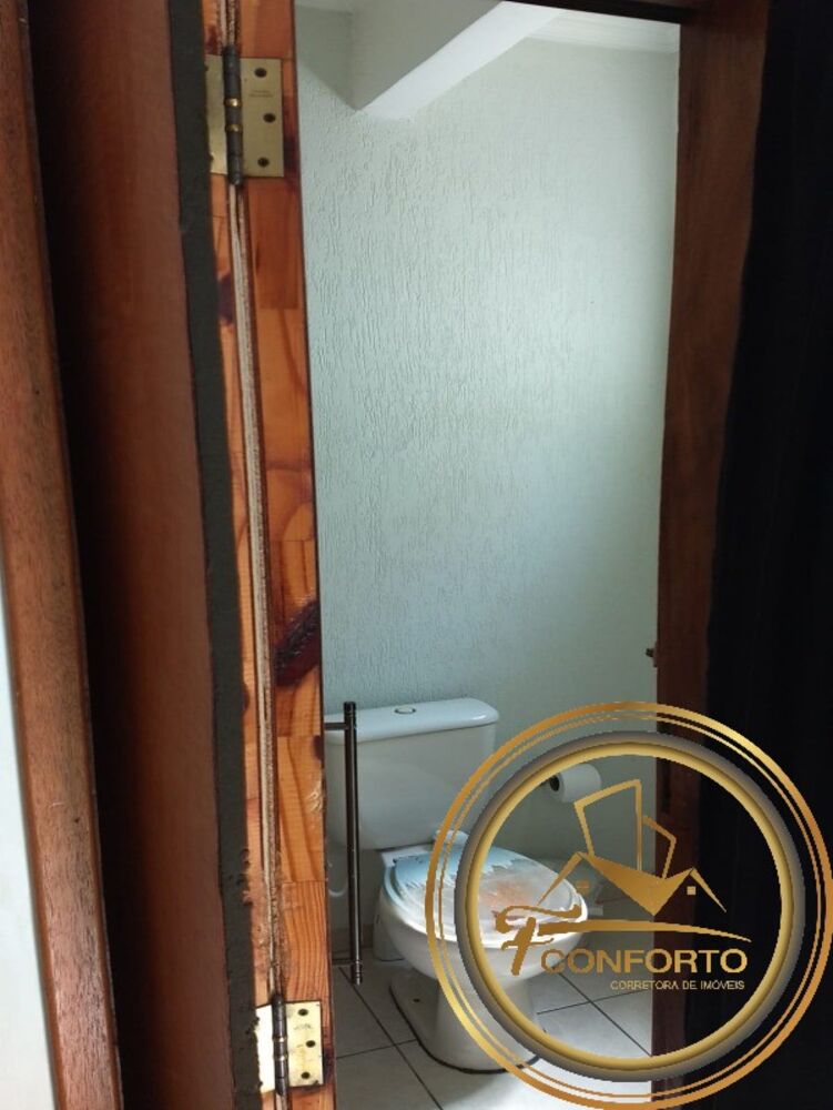 Casa de Condomínio à venda com 3 quartos, 135m² - Foto 2