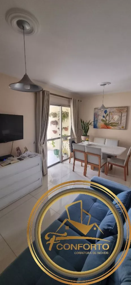 Apartamento à venda com 3 quartos, 70m² - Foto 2