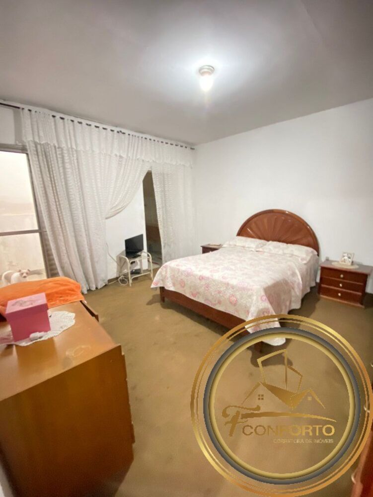 Casa, 3 quartos, 196 m² - Foto 13