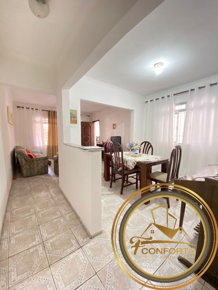 Casa, 3 quartos, 196 m² - Foto 2