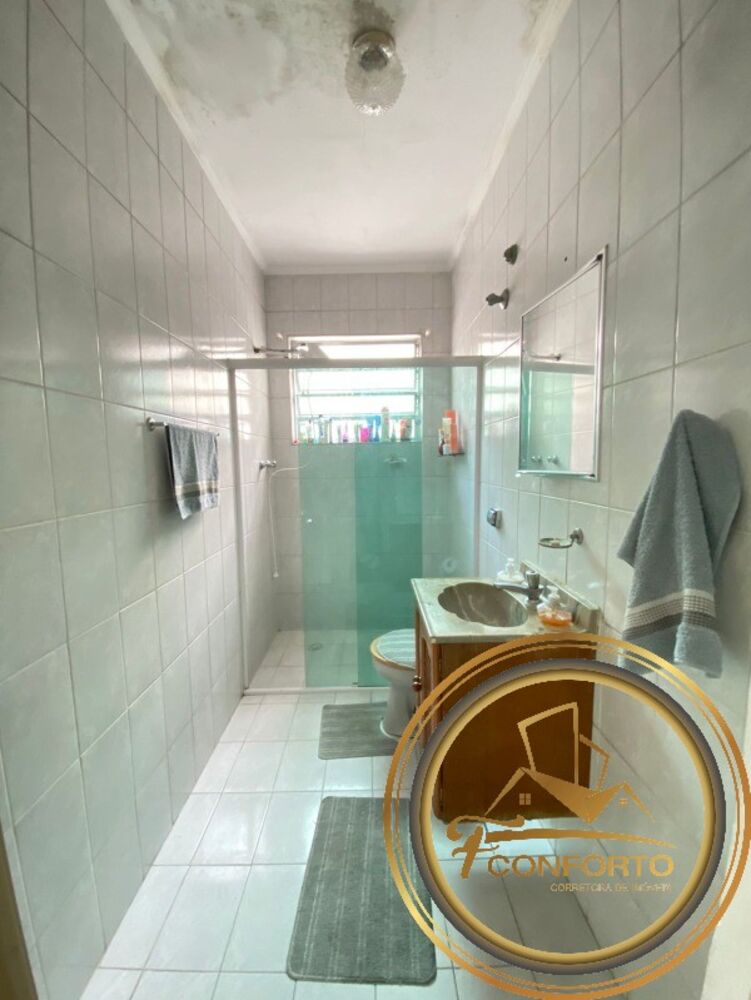 Casa, 3 quartos, 196 m² - Foto 1