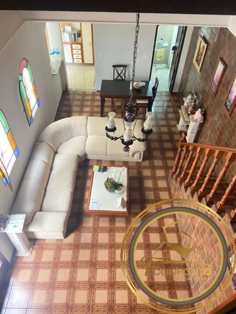 Casa, 3 quartos, 161 m² - Foto 1